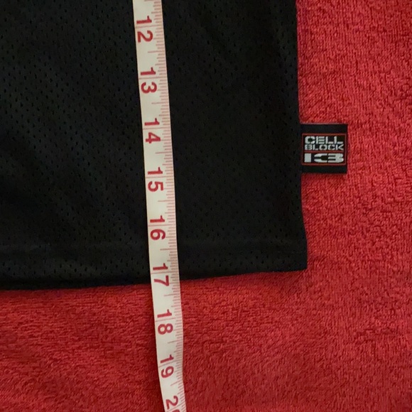 🖤BNWT Men’s Cell Block 13 Camo Mesh Crop Top🖤 - Picture 10 of 10